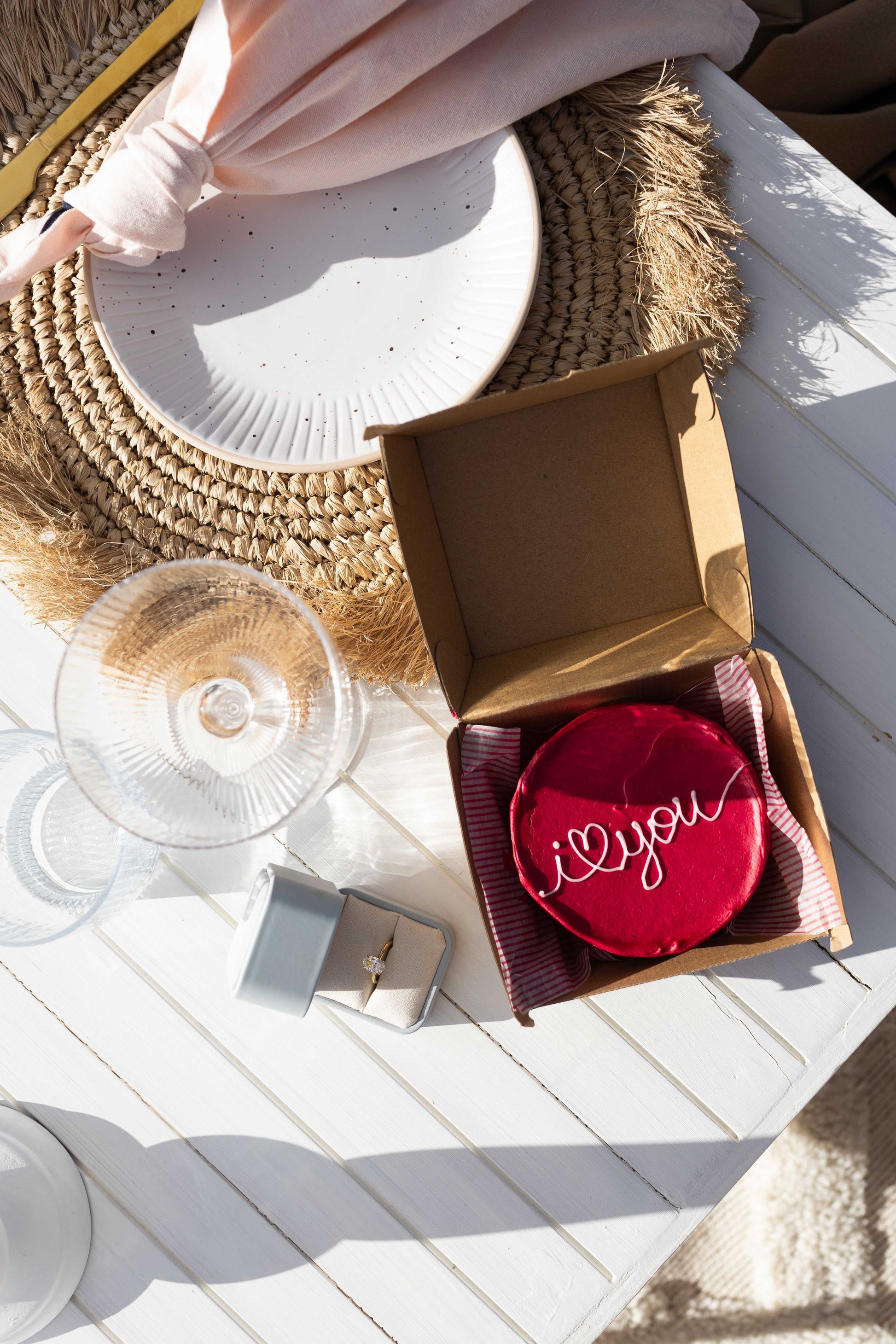 Cake, proposal, will you marry me, I love you, red, heart, love, picnic,