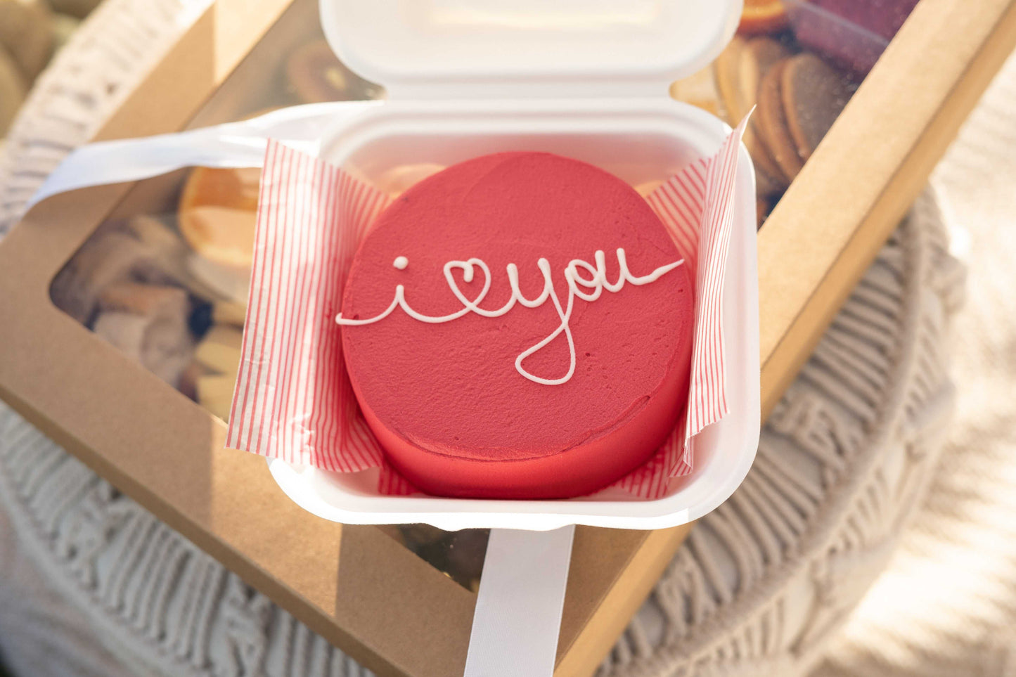 Cake, proposal, will you marry me, I love you, red, heart, love, picnic,